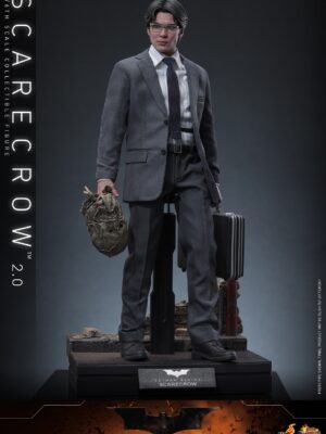 Batman Begins - 1/6th scale Scarecrow 2.0 Collectible Figure