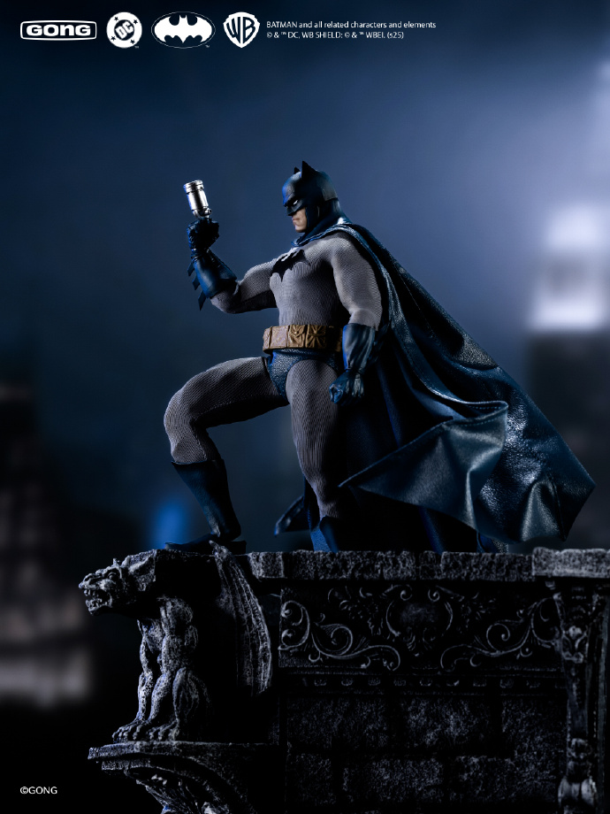 batman-hush-popmart-gong-figure (6) batman hush popmart gong figure 6