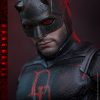 Hot Toys TMS186 Daredevil (Daredevil: Born Again Season 2) 1/6 Scale Figure 9 112405s2nn5c6of05egb5h